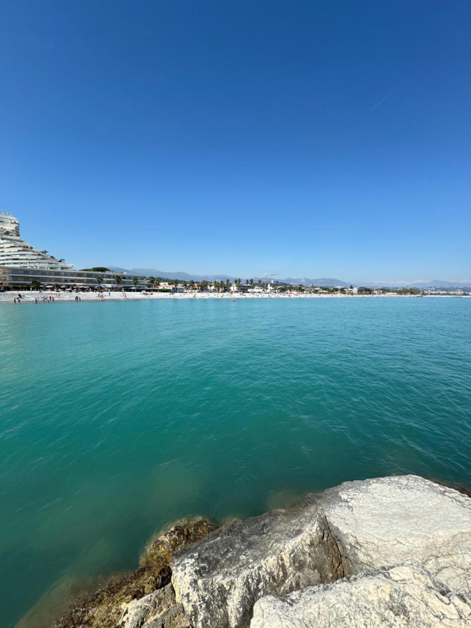 Appartemment Vue Mer Et Piscine Вилньов Любе Екстериор снимка
